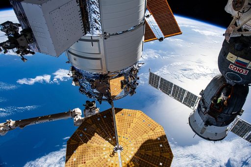 iss070e043731