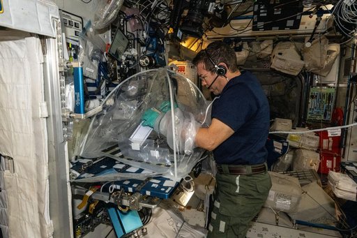 iss070e129992