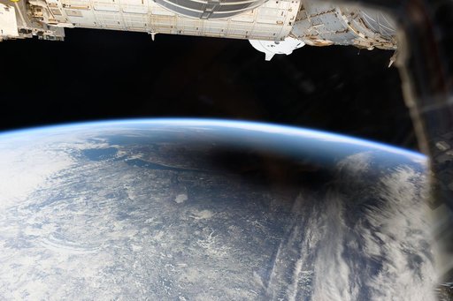 iss071e002903