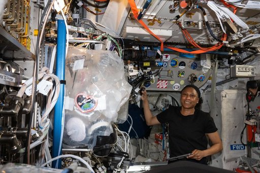 iss071e006723