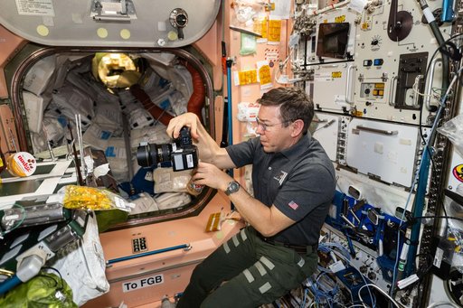 iss071e051169