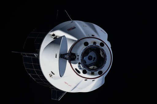 iss071e052057