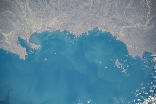 iss071e064593