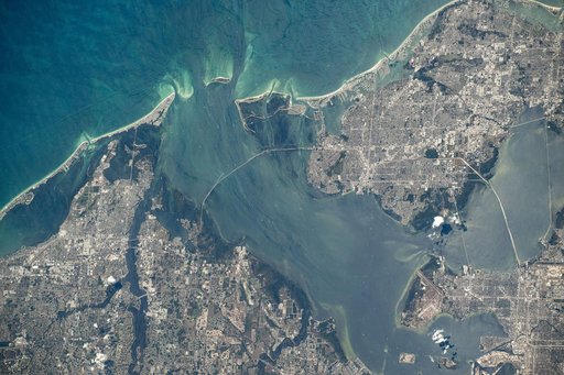 iss071e130773