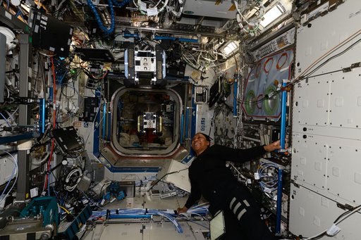 iss071e154431