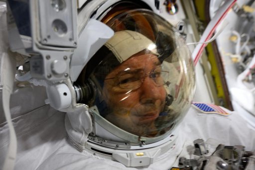 iss071e207742