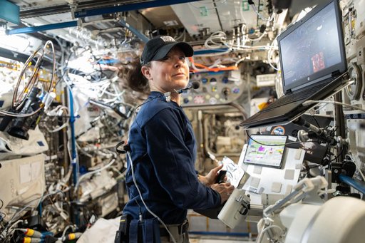 iss071e297582