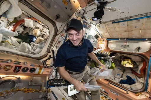 iss071e321376