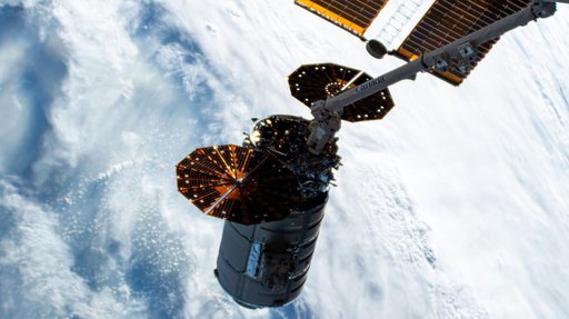 iss071e329977
