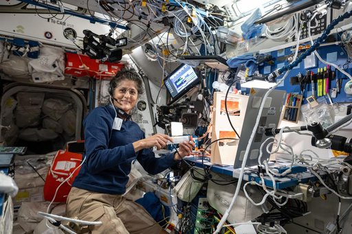 iss071e356675