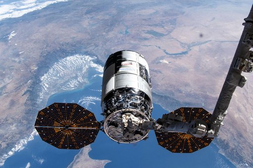 Cygnus in the grips of the Canadarm2