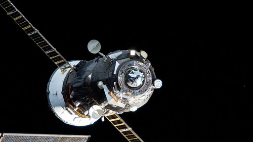 iss071e464295