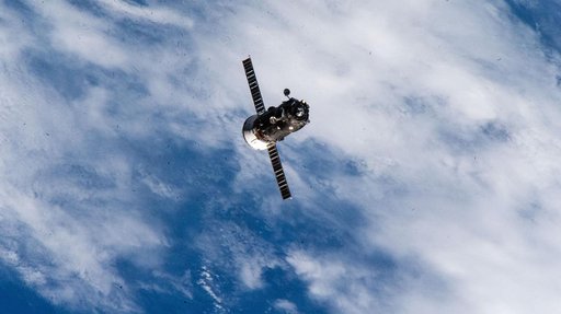 iss071e464298