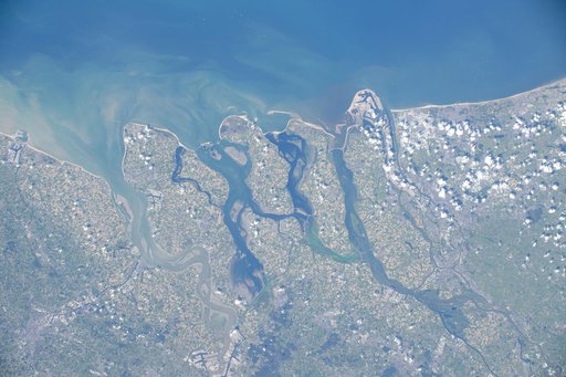 iss071e488058