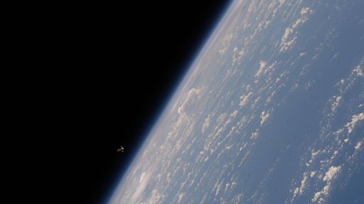 iss071e489468