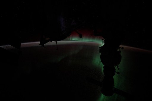 iss071e490546
