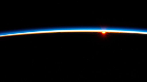 iss071e547275