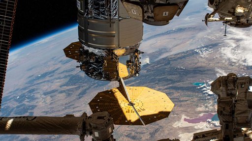 iss071e547276