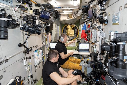 iss071e608479