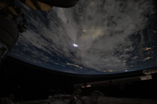 iss071e620932