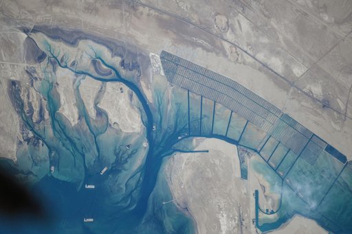 A series of islands on the Persian Gulf coast of the United Arab Emirates