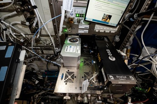 iss073e0001017