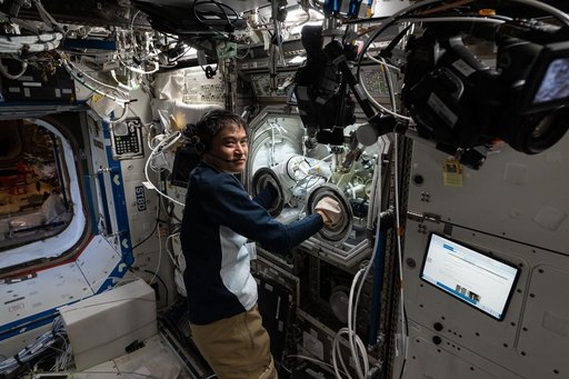iss073e0177065