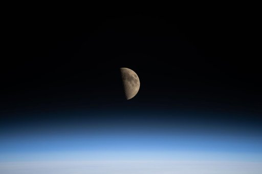 iss074e0325229