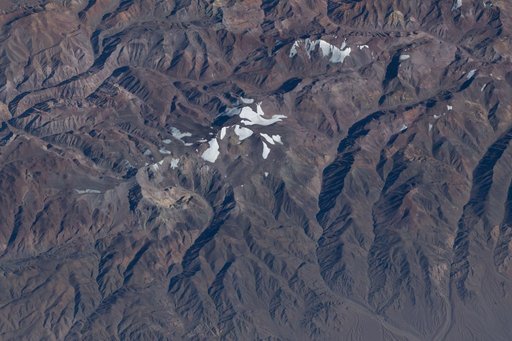 Argentina’s snow‑capped Cerro de la Majadita in the Andes Mountains