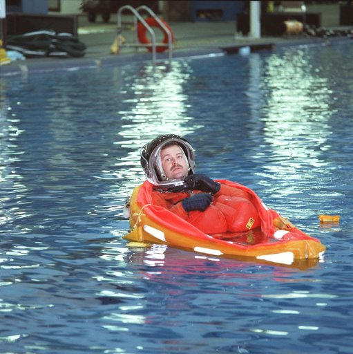 STS-106 crew water survival training