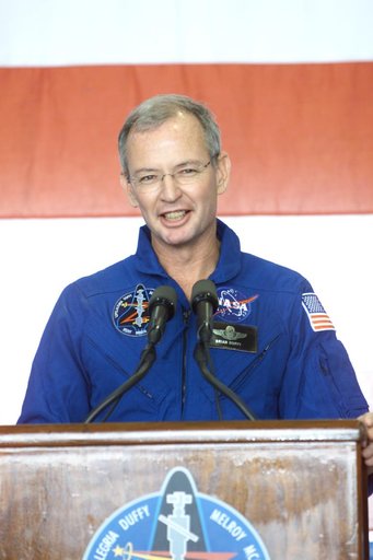STS-92 crew return to Ellington Field