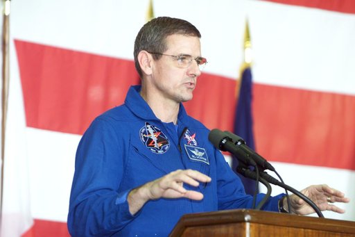 STS-92 crew return to Ellington Field