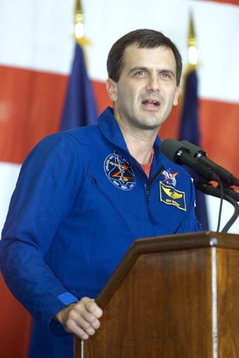 STS-92 crew return to Ellington Field