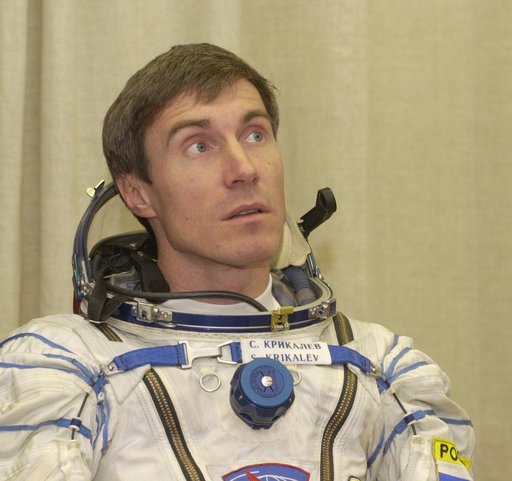 Various views of Expedition One crewmembers in Russia