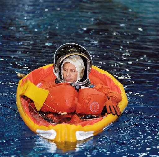 jsc2002-00413