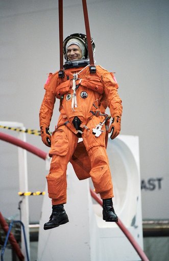 STS-112 Water Survival Training, SCTF, NBL