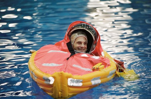 STS-112 Water Survival Training, SCTF, NBL