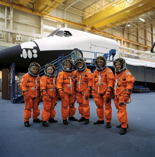 STS-112 Preflight Emergency Egress Training