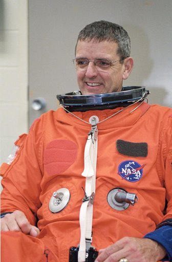 Preflight Coverage of the STS-112 and  Expedition 8 Crew during Egress Training