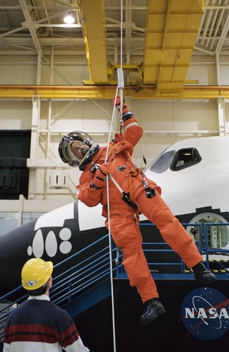Photographic coverage of STS-115 Egress Training. Bldg.9NW, CTT