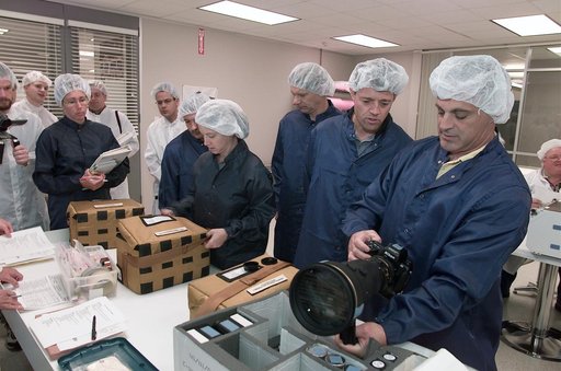 STS-112 Middeck Bench Review, USA FPC.