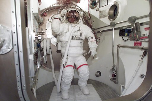 STS-114 SSATA Crew Training - Noguchi, STB-ST-621