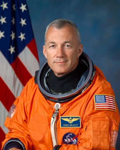 Official Portrait of Astronaut Terrence W. Wilcutt