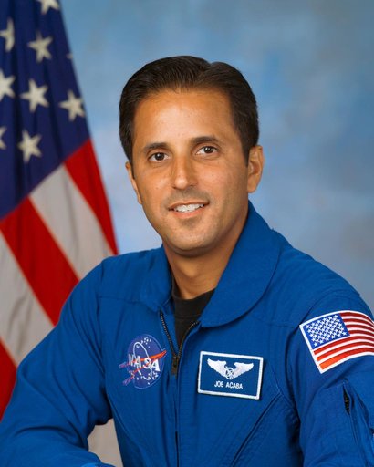 Official Photo of Astronaut Candidate Joe Acaba
