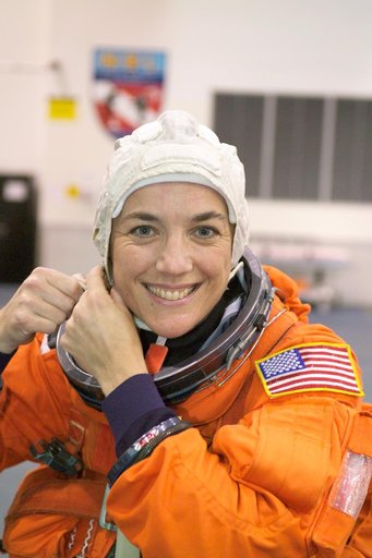 STS-115 Preflight Training, water survival training at the NBL.