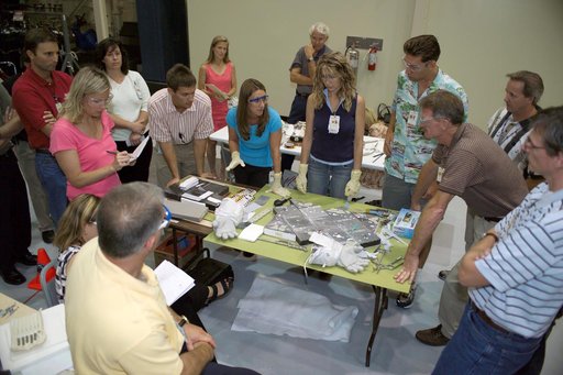 STS-114 Mission Support - Photograph EVA Tile Repair Procedures for Contingency