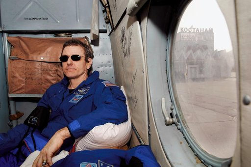 Expedition 12 landing operations