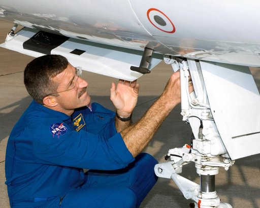 STS-115 Crew preparing for T-38 takeoff and preparations