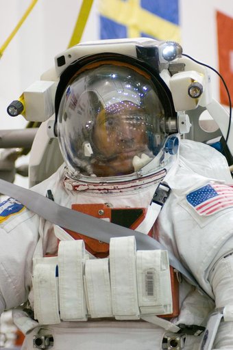 STS-117 Crew during an EVA 3 Run at the NBL
