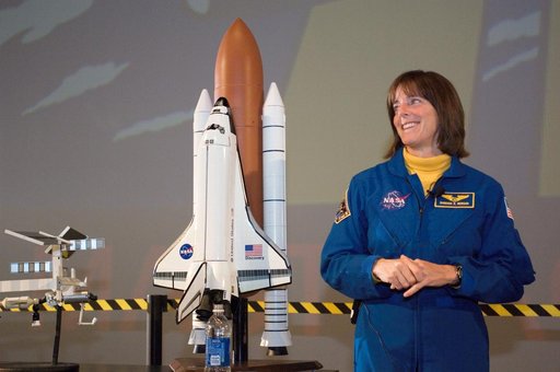 Meet an Astronaut Day at Space Center Houston with STS-118 astronauts